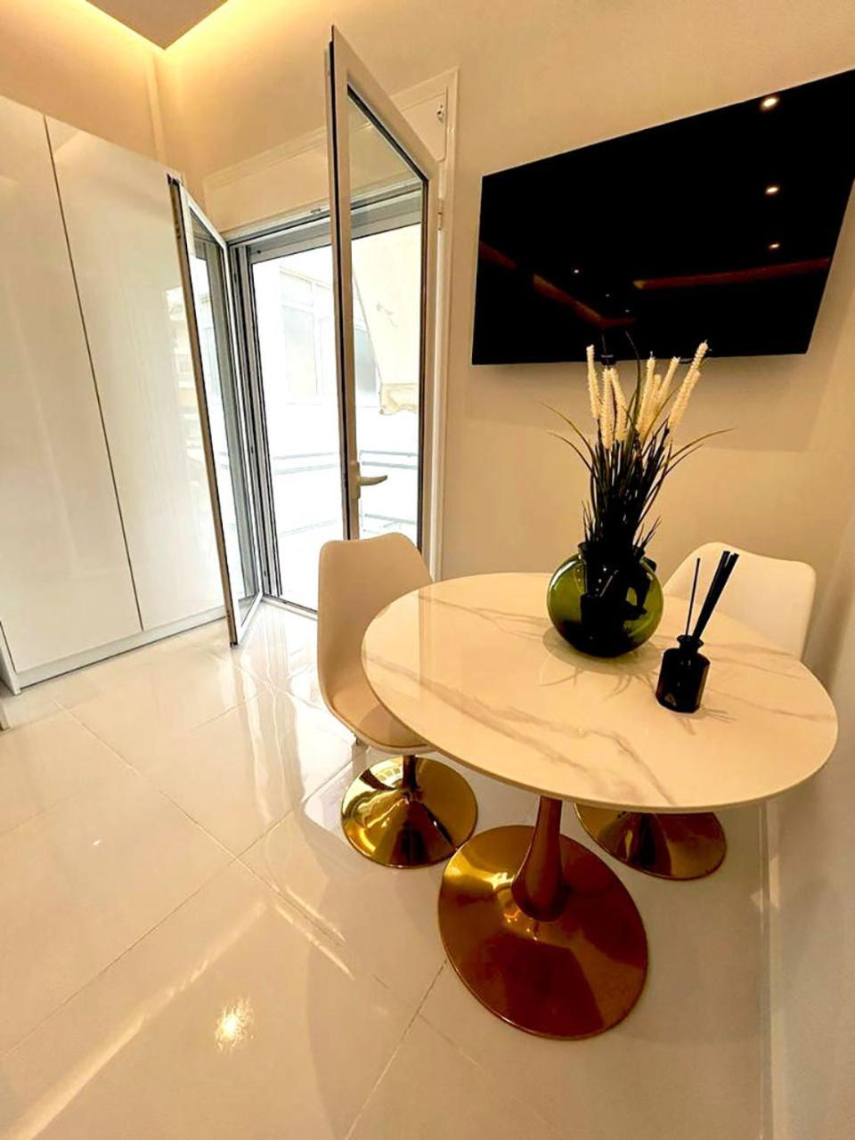 Boutique3436 Luxury Apartment Athens Luaran gambar