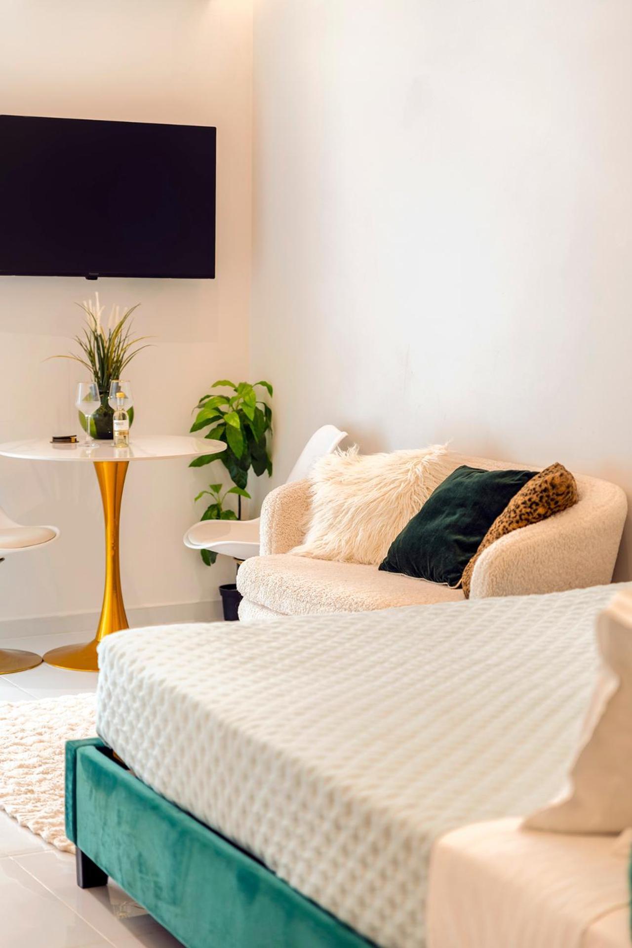 Boutique3436 Luxury Apartment Athens Luaran gambar